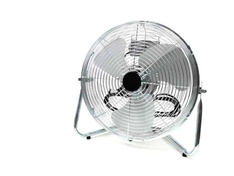Como fazer a limpeza do ventilador e do climatizador durante o verão
