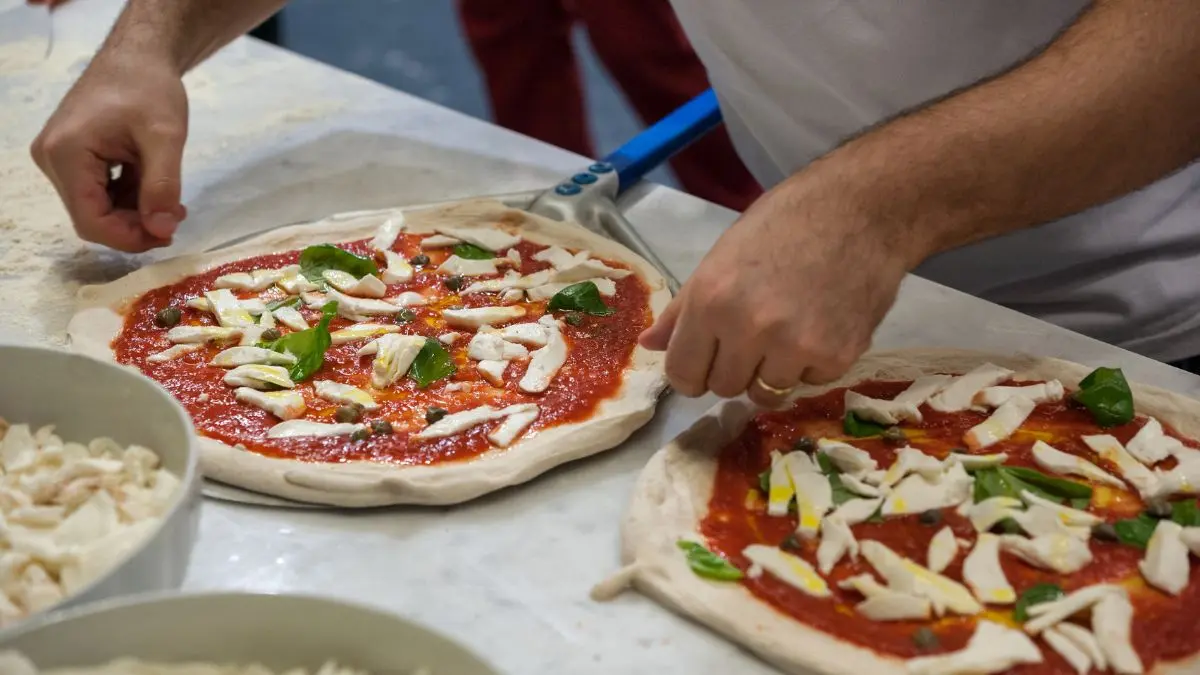 Como pizzarias podem organizar melhor a compra de ingredientes Como pizzarias podem organizar melhor a compra de ingredientes